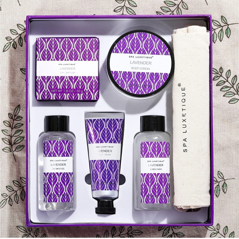 NIP spa luxetique lavender bath set
